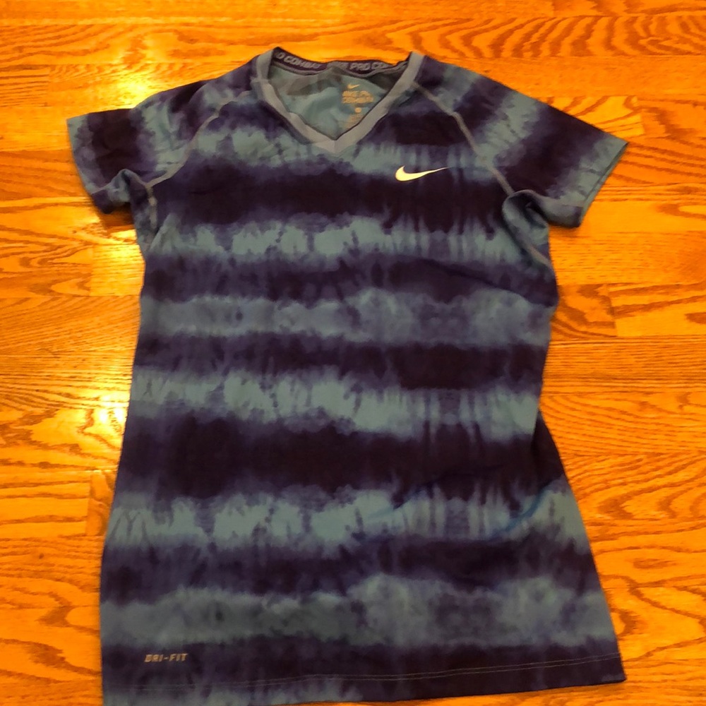 Nike dry fit blue athletic top